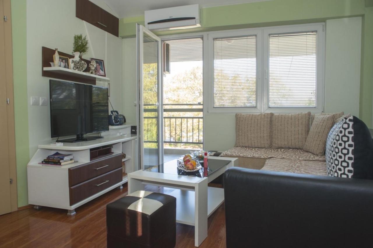 Apartment Zora *