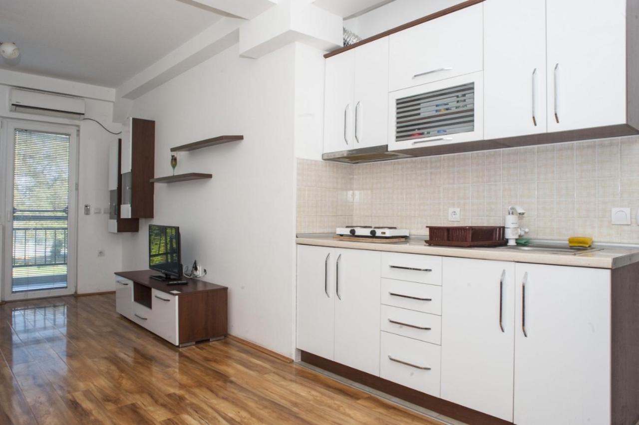 Zora Apartment Dojran